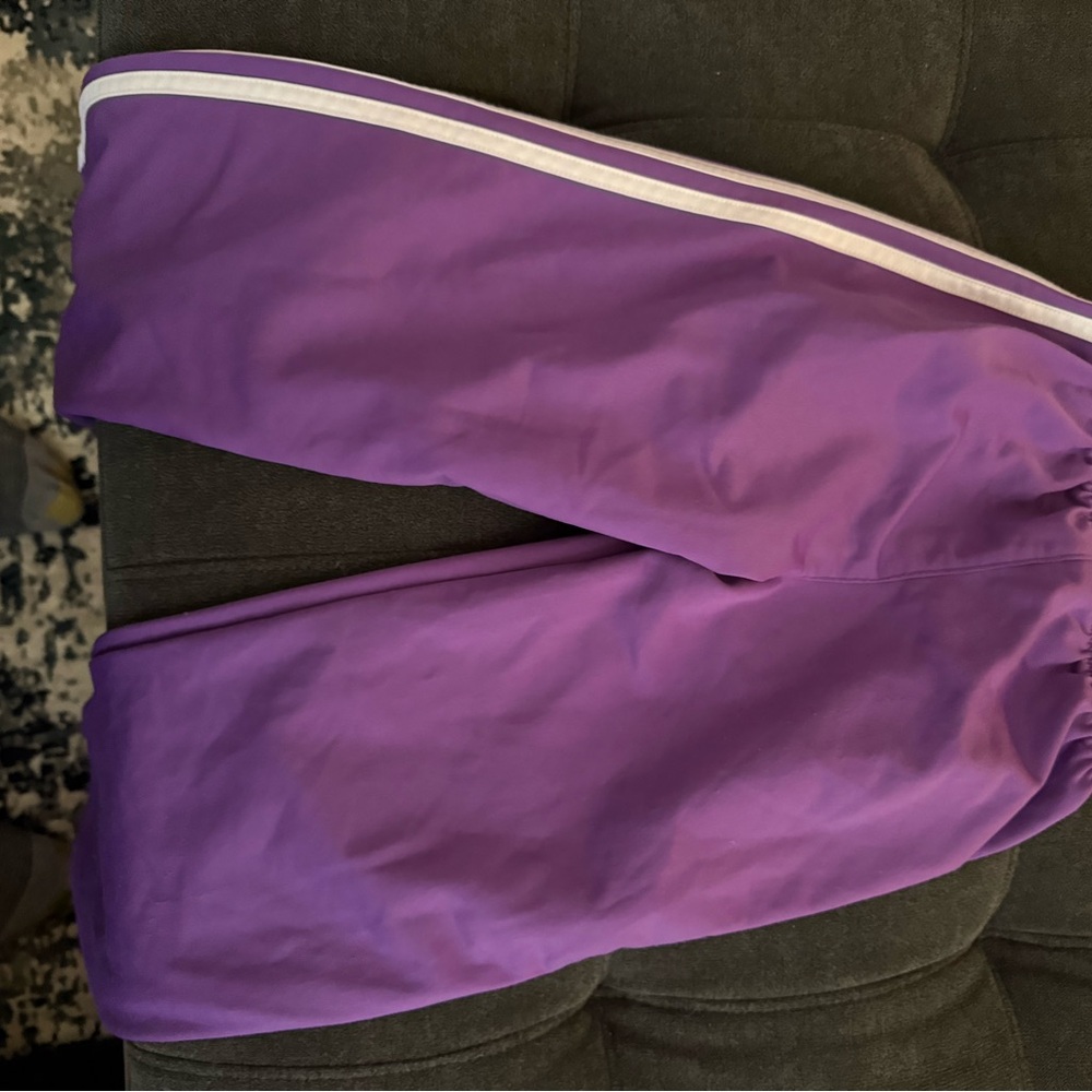 Adidas Kids Jogger Set in Vibrant Purple - Picture 6 of 6